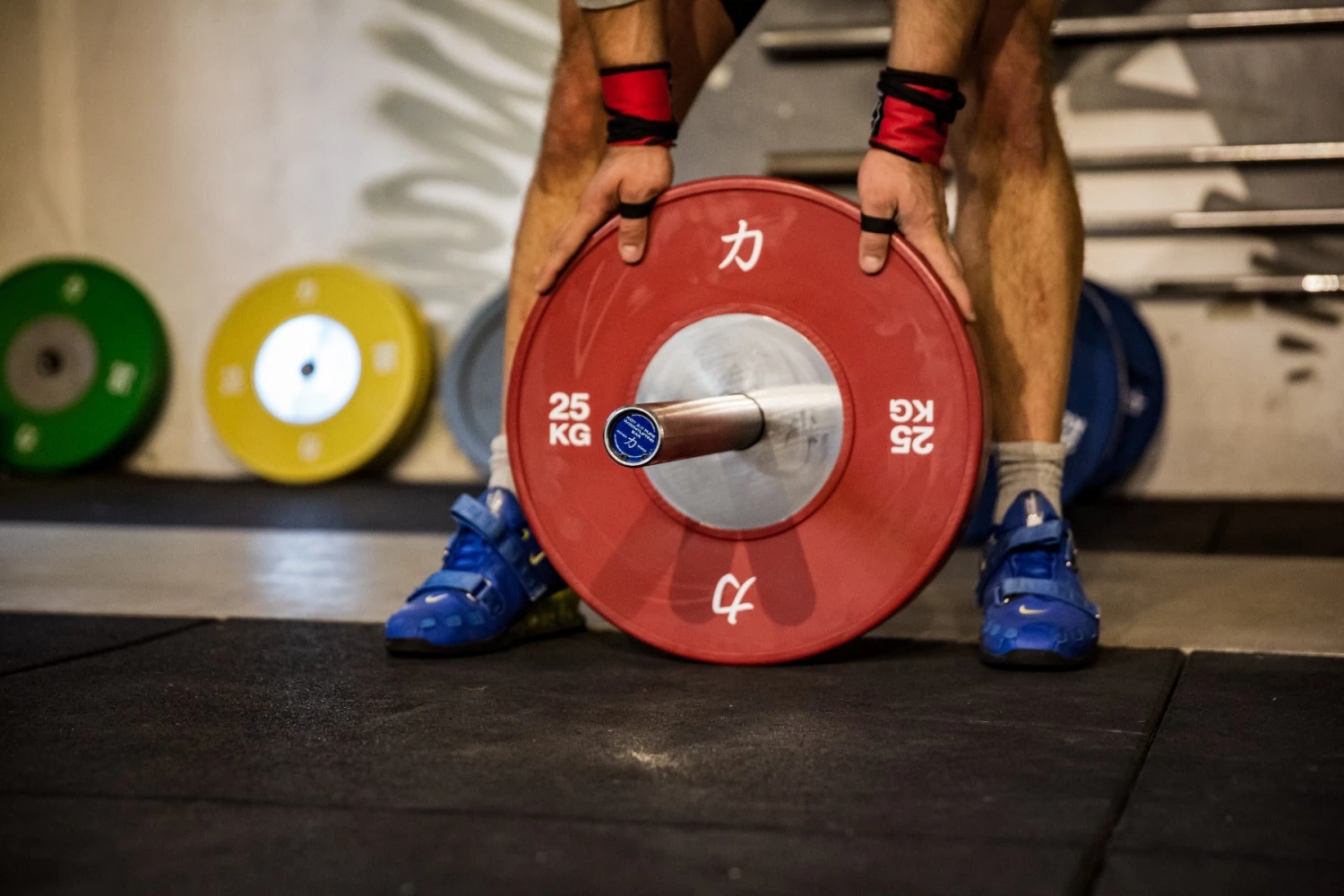 Riot Gewichtheberstange - Mens 20kg, IWF-Spezifikationen 6 Riot Gewichtheberstange - Mens 20kg, IWF-Spezifikationen – Bild 6