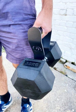 Farmer's Walk Haken Für Kurzhanteln (Paar) 13 Farmer's Walk Haken Für Kurzhanteln (Paar) -Heimfitnessgeschäft img 5868